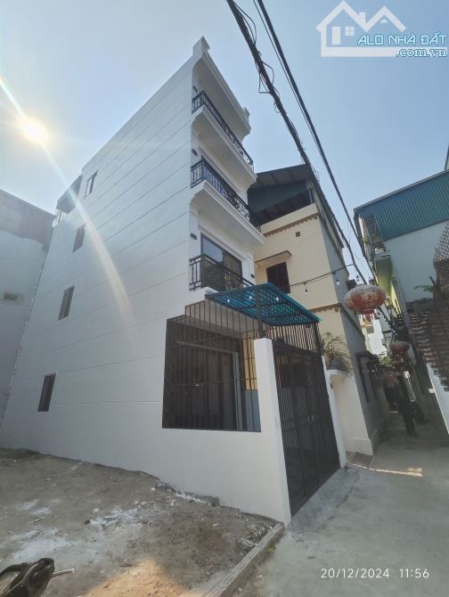 Bán nhà riêng 4 tầng, 50m, lô góc chỉ 5,x tỷ