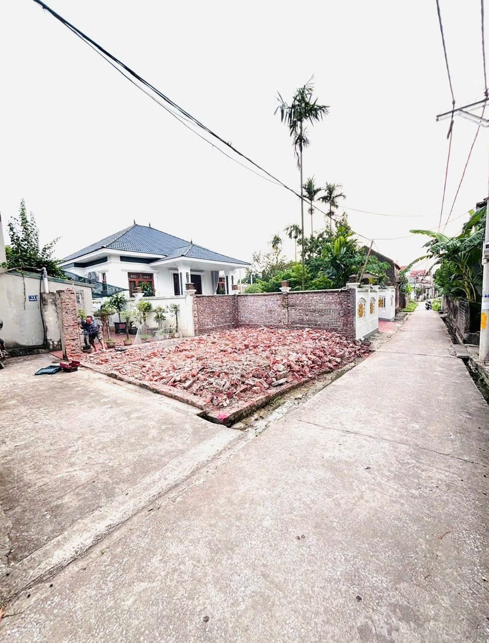 ❌ H,IẾM SÓT LẠI 1 LÔ GÓC - TRỤC TRÍNH ,#KINH DOANH 👉ĐƯỜNG THÔNG TỨ TUNG ,CHỈ 1,X Tỉ.  **