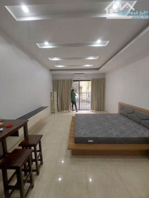 CHO THUÊ CĂN HỘ MỚI phố HUẾ ĐỦ ĐỒ ĐẸP 5 Sao, THANG MÁY, giá ưu đãi 7,5-10tr