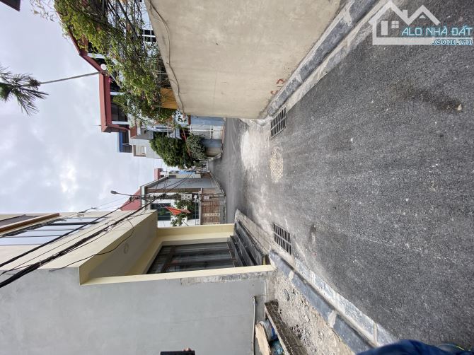 Hoa hậu thổ cư 125m2 tặng nhà sẵn ở ngay trung tâm Đông Anh - 1